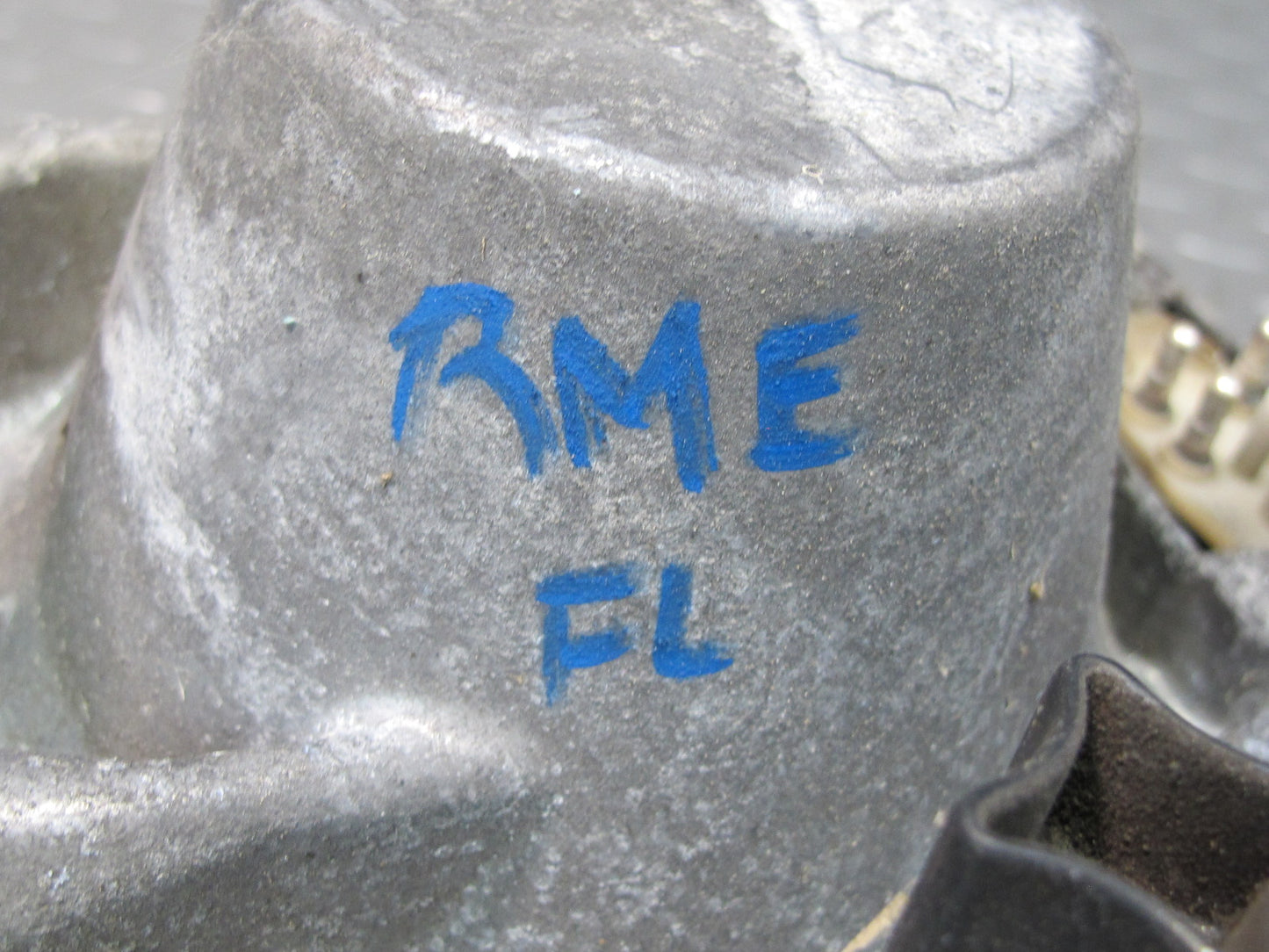 79-85 Mercedes W123 300D Front Left Halogen Headlight Lamp w Trim OEM