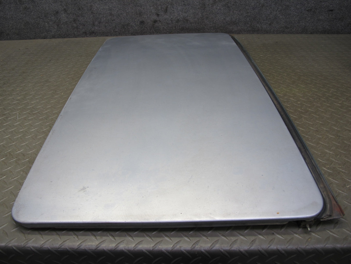 77-85 Mercedes W123 300D Sedan Sunroof Cover Panel Silverblue Metallic OEM