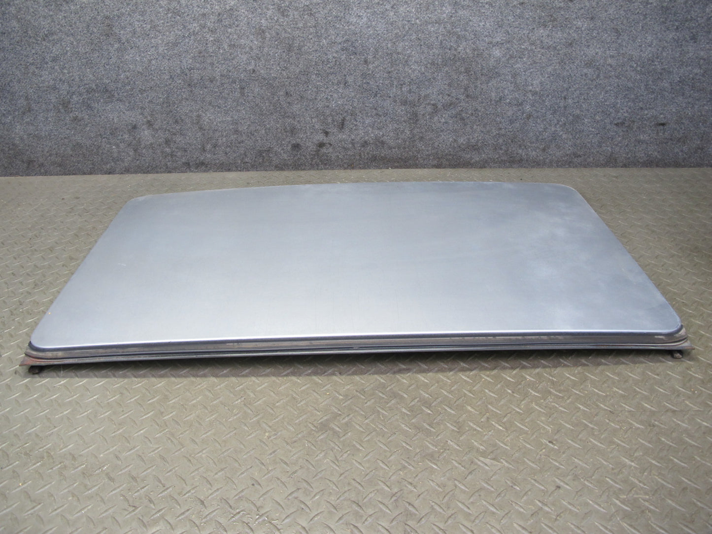 77-85 Mercedes W123 300D Sedan Sunroof Cover Panel Silverblue Metallic OEM