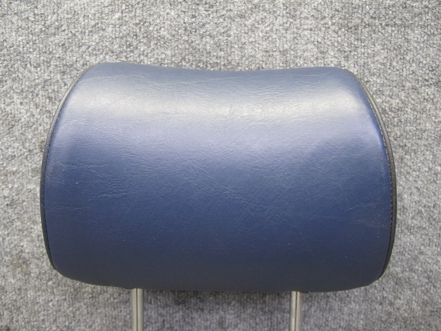 82-85 Mercedes W123 300D Front Left & Right Seat Leather Headrest Blue Set OEM