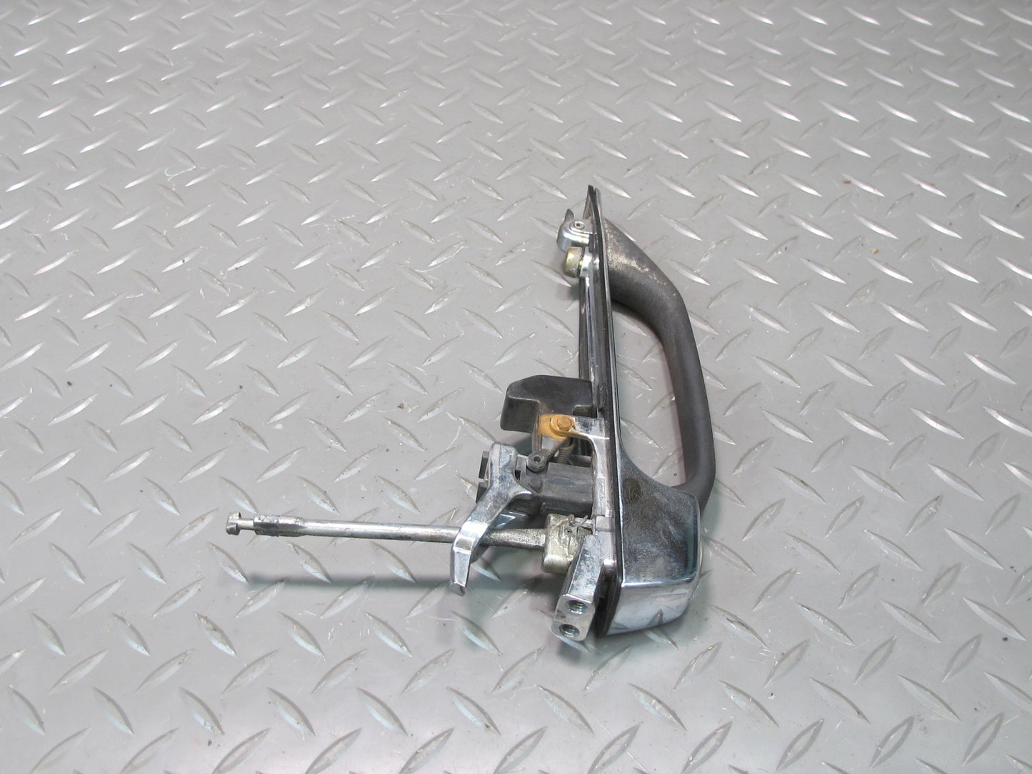 81-85 Mercedes W123 300D Ignition Switch Door Handle & Trunk Lock KEY Set OEM