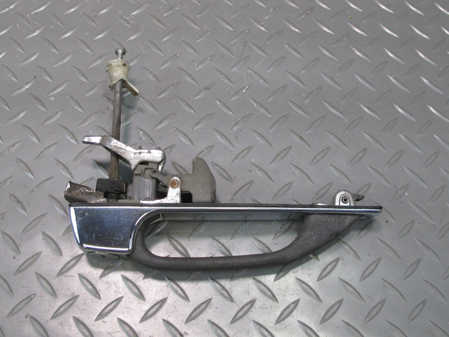 81-85 Mercedes W123 300D Ignition Switch Door Handle & Trunk Lock KEY Set OEM