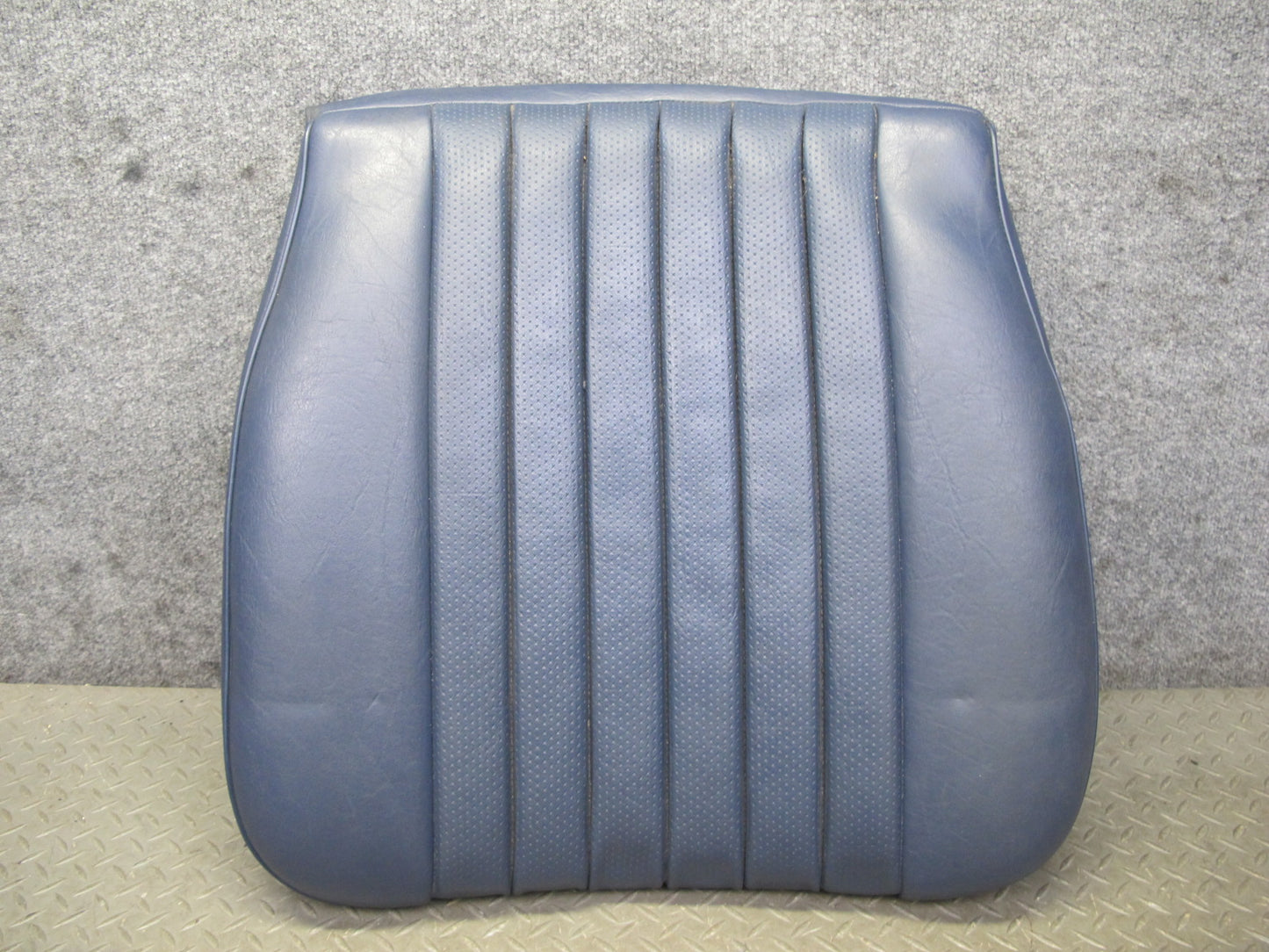 82-85 Mercedes W123 300D Front Righ Seat Lower Leather Cushion Blue OEM