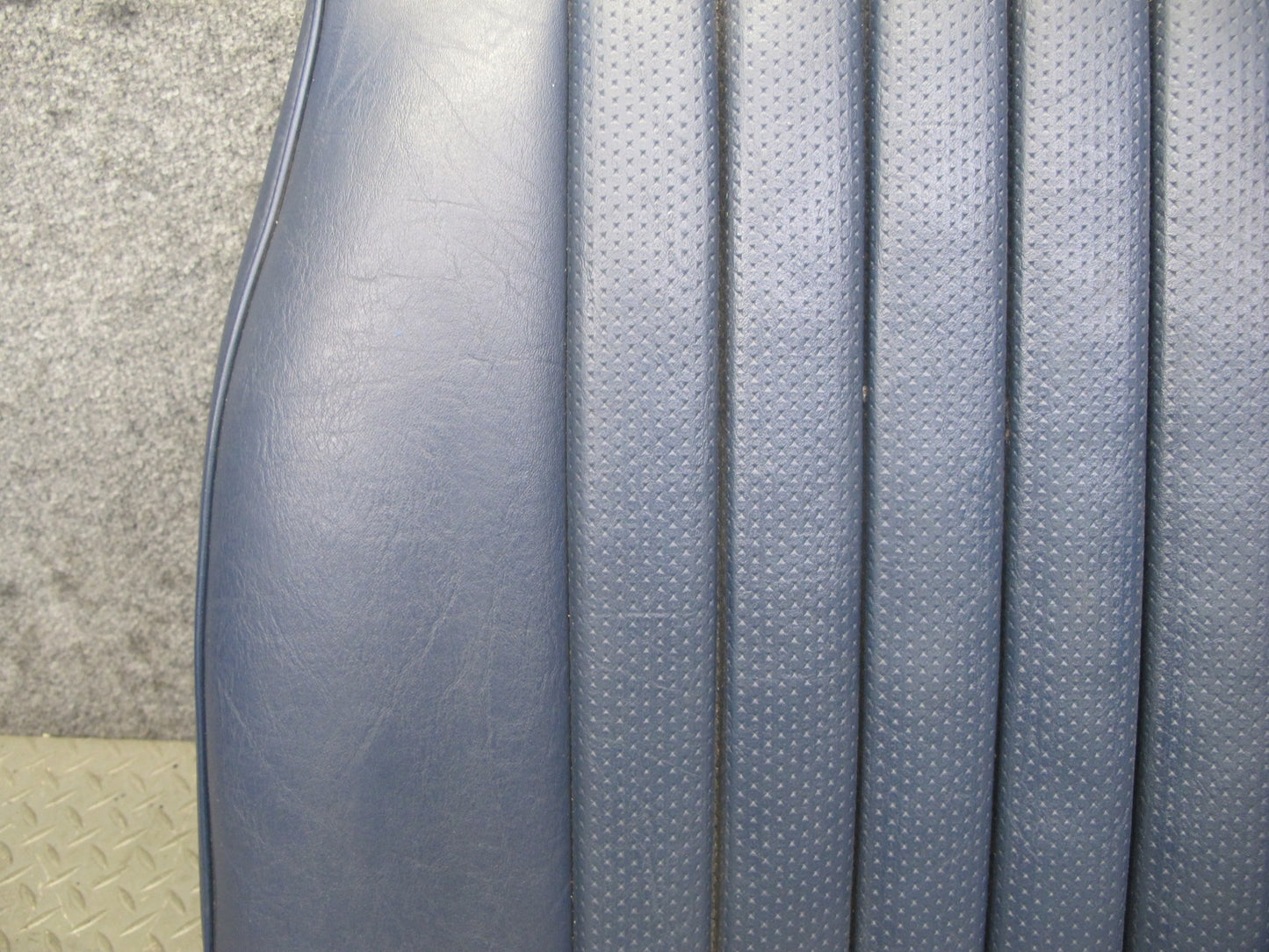 82-85 Mercedes W123 300D Front Righ Seat Lower Leather Cushion Blue OEM