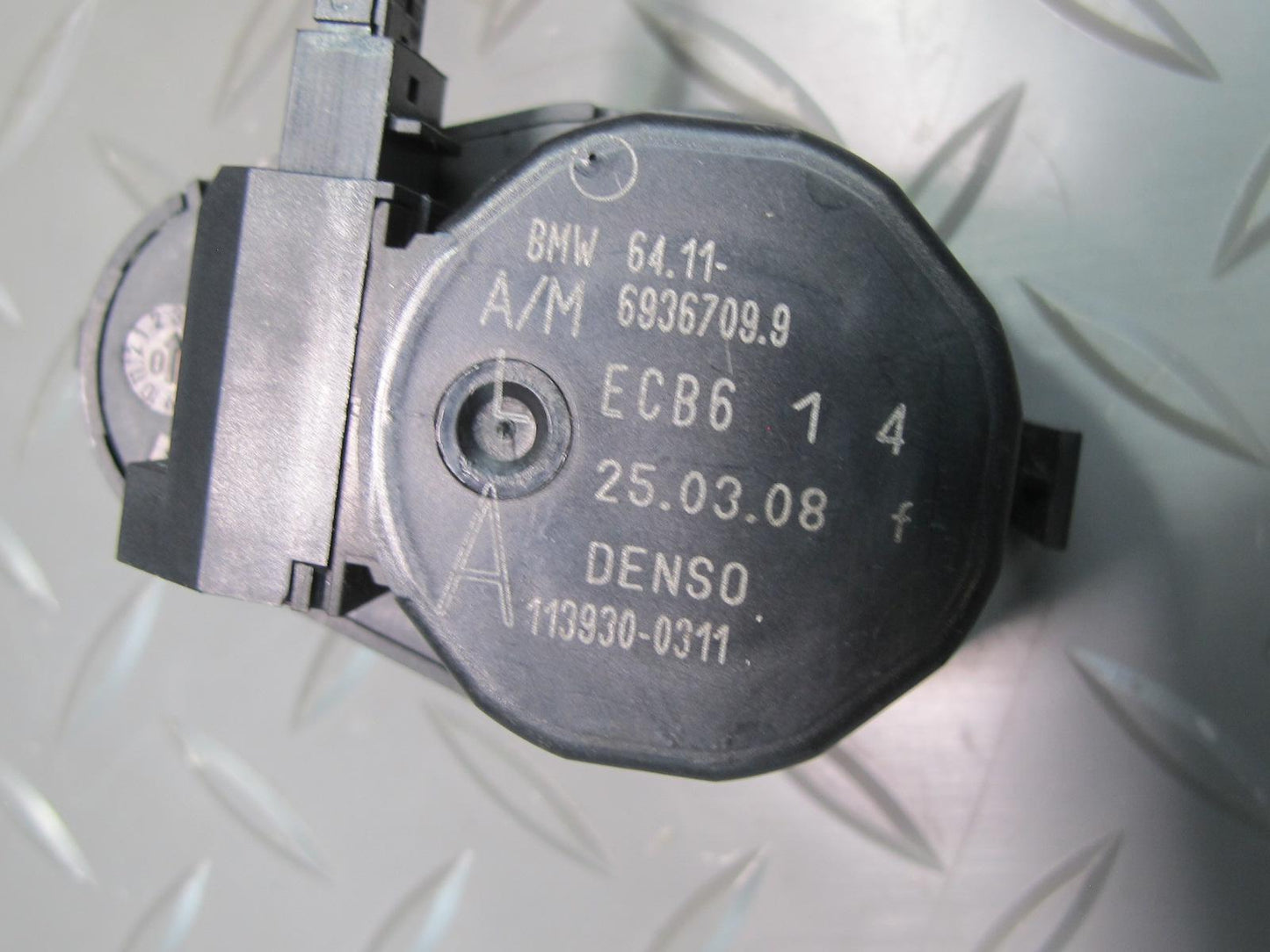 03-08 BMW E86 E85 Z4 A/C Heater Flap Door Actuator Motor w Wiring Set OEM