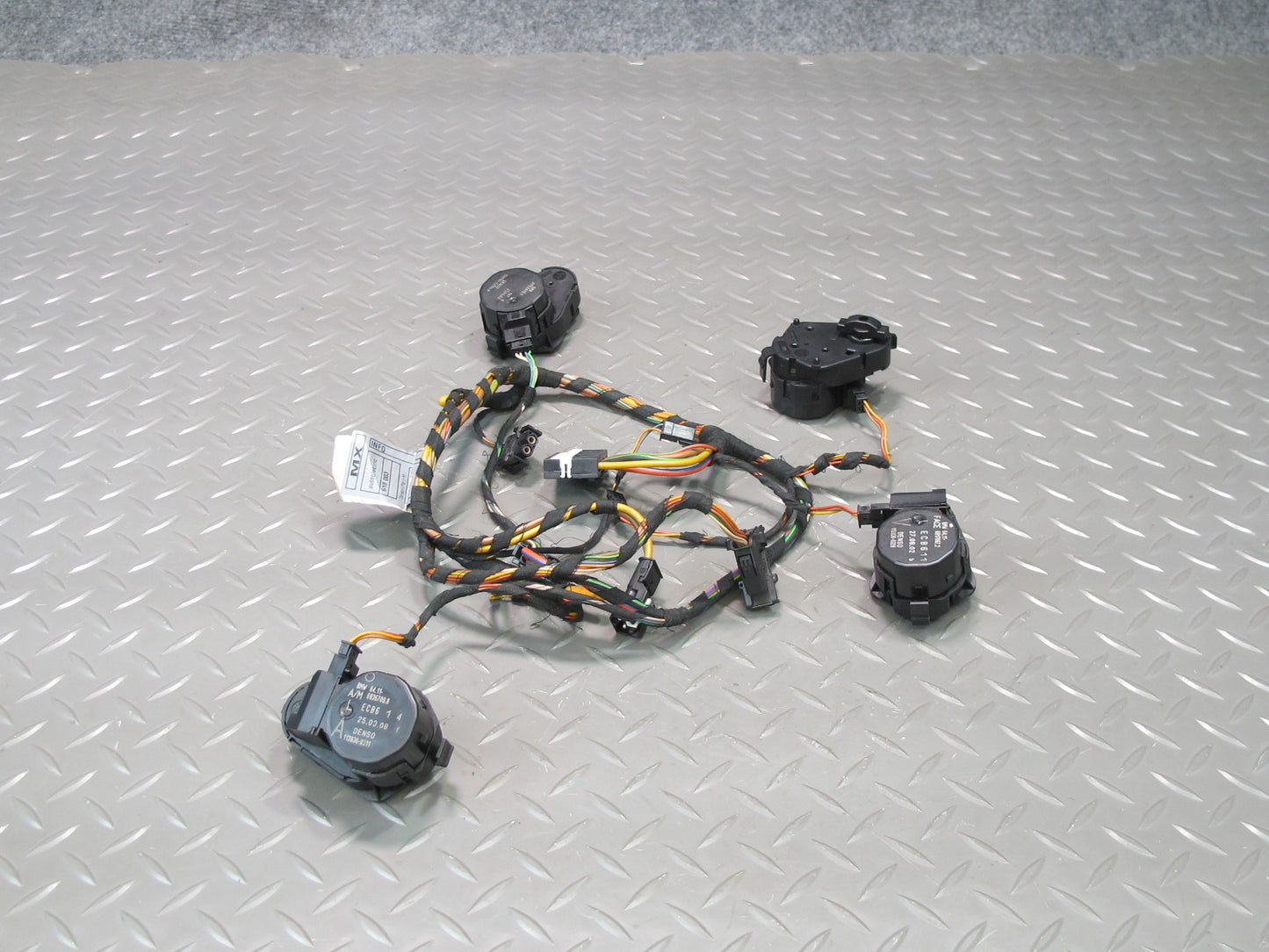 03-08 BMW E86 E85 Z4 A/C Heater Flap Door Actuator Motor w Wiring Set OEM