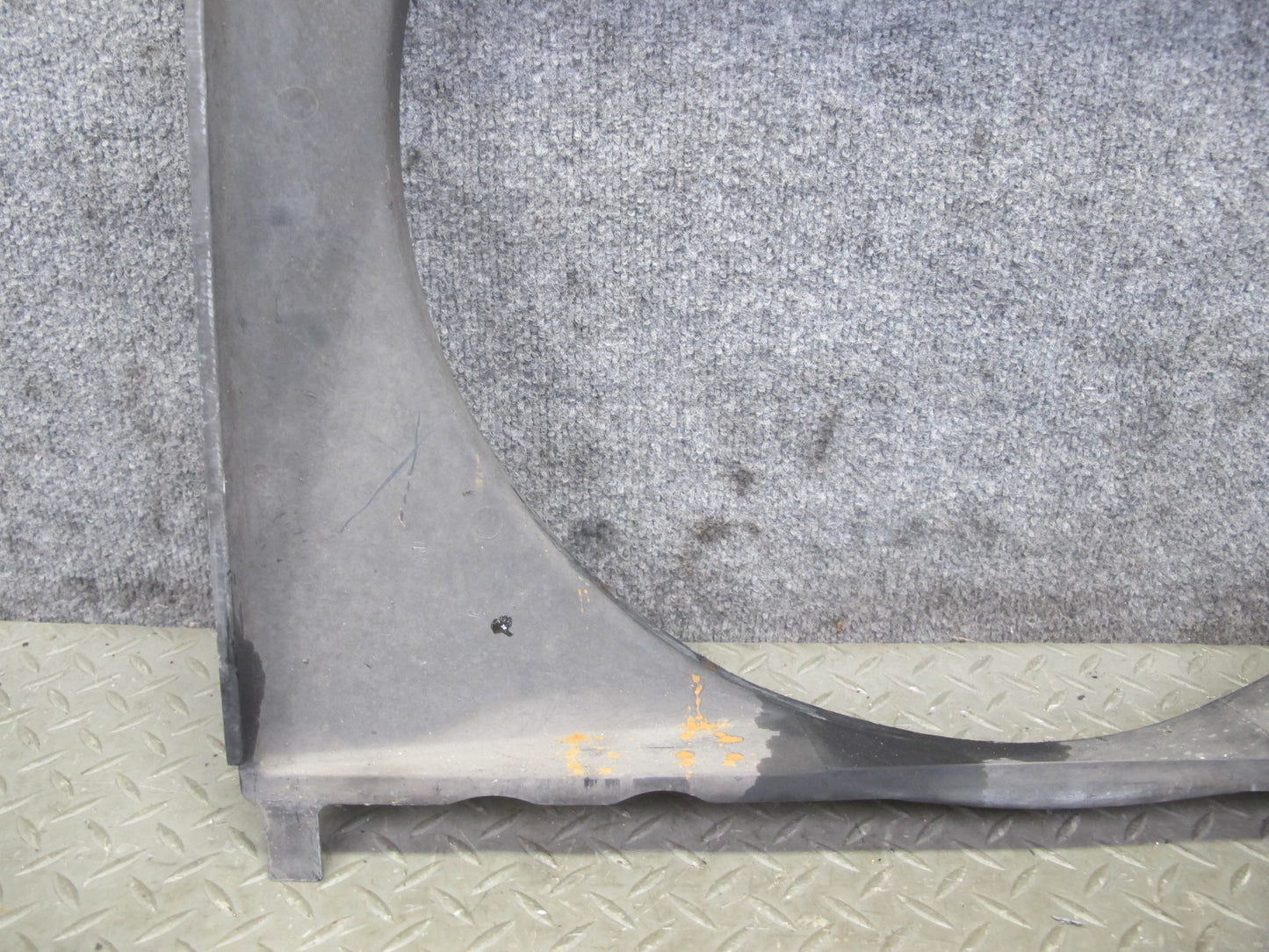 81-85 Mercedes W123 300D Engine Cooling Fan Motor Shroud OEM