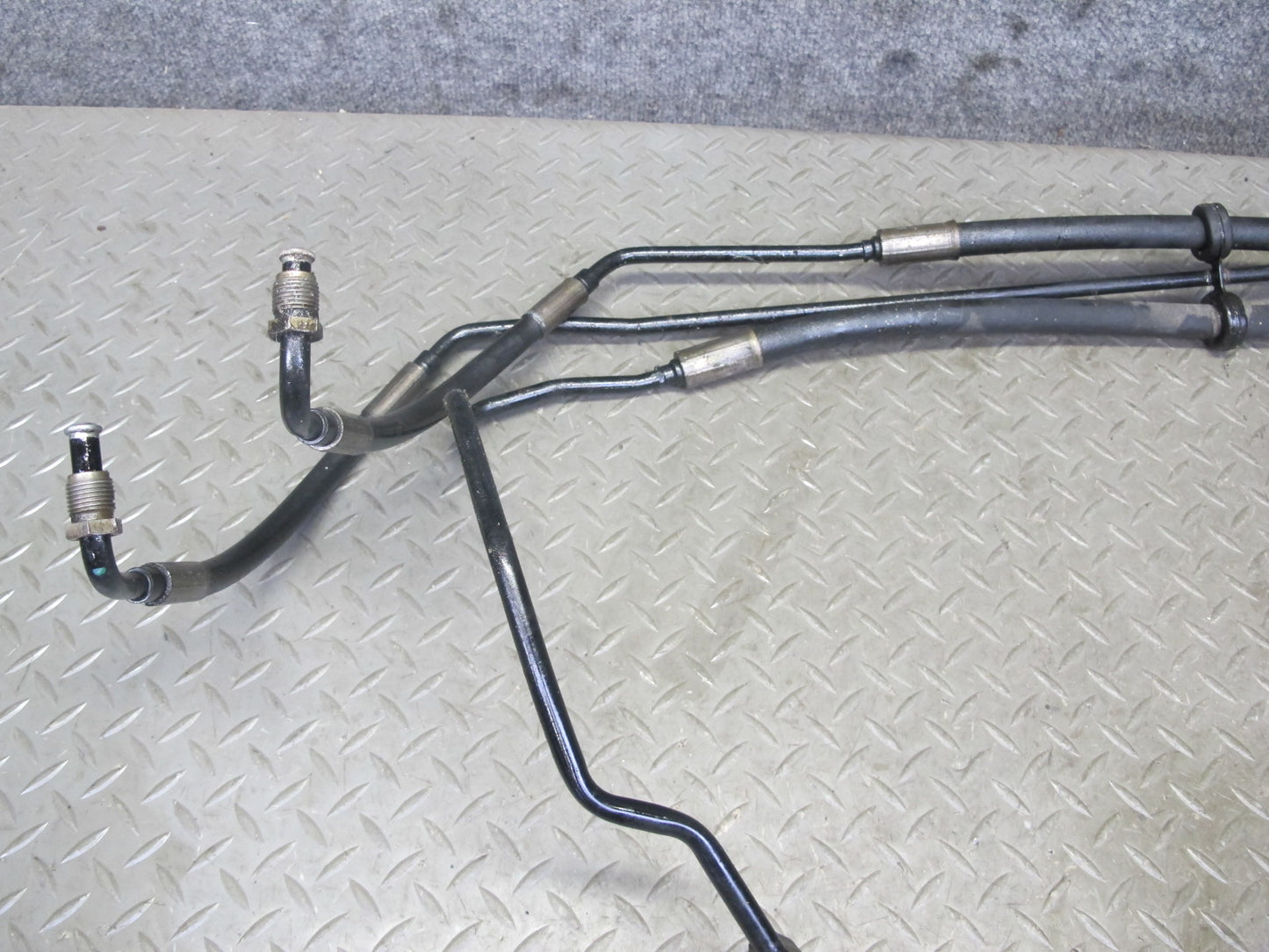 03-06 Mercedes R230 Sl-class ABC Hydraulic Suspension Hose Pipe Line OEM