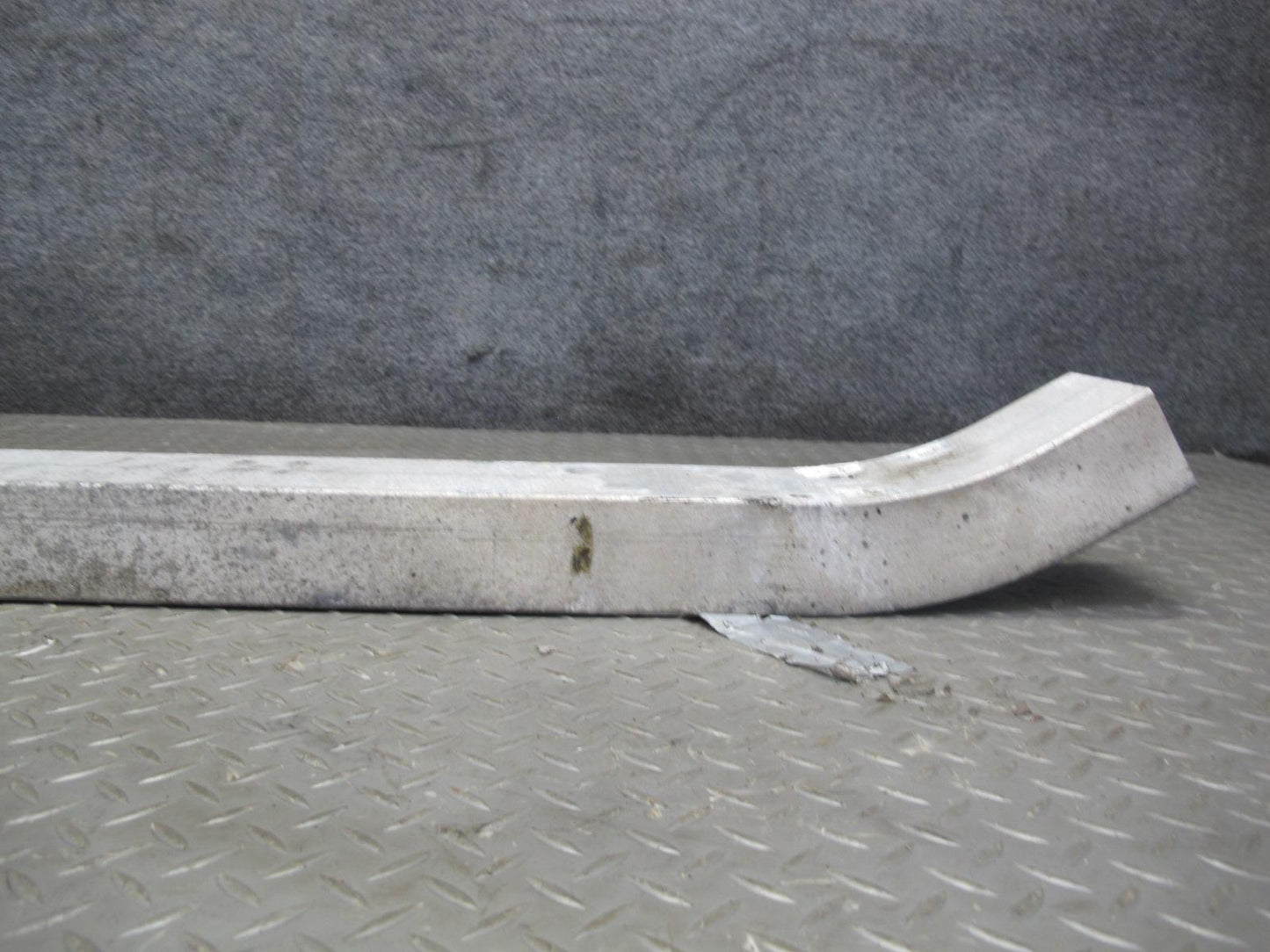 97-00 Lexus UZZ30L SC300 SC400 Rear Bumper Reinforcement Impact Bar OEM