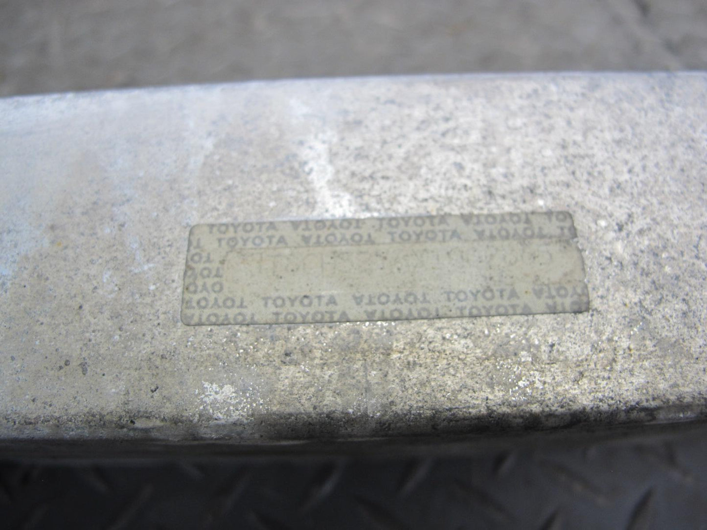 97-00 Lexus UZZ30L SC300 SC400 Rear Bumper Reinforcement Impact Bar OEM