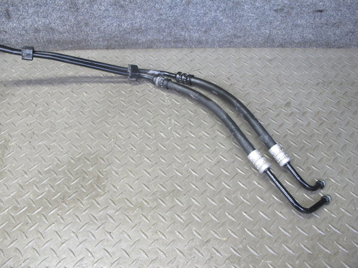03-06 Mercedes R230 Sl-class ABC Hydraulic Suspension Hose Pipe Line OEM