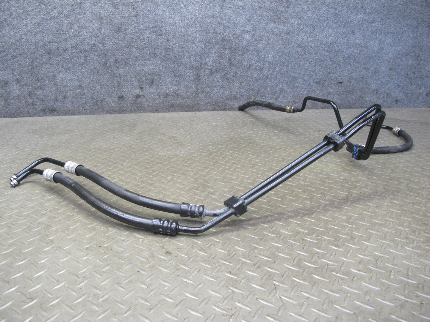 03-06 Mercedes R230 Sl-class ABC Hydraulic Suspension Hose Pipe Line OEM