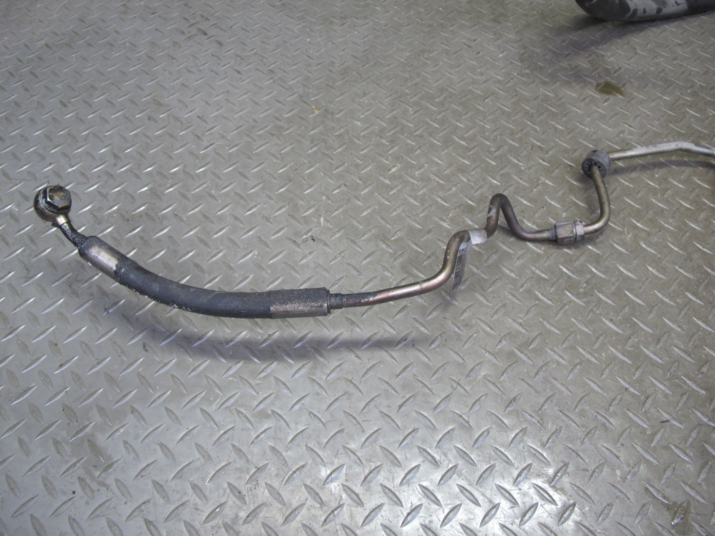 03-06 Mercedes R230 Sl-class ABC Hydraulic Suspension Hose Pipe Line OEM