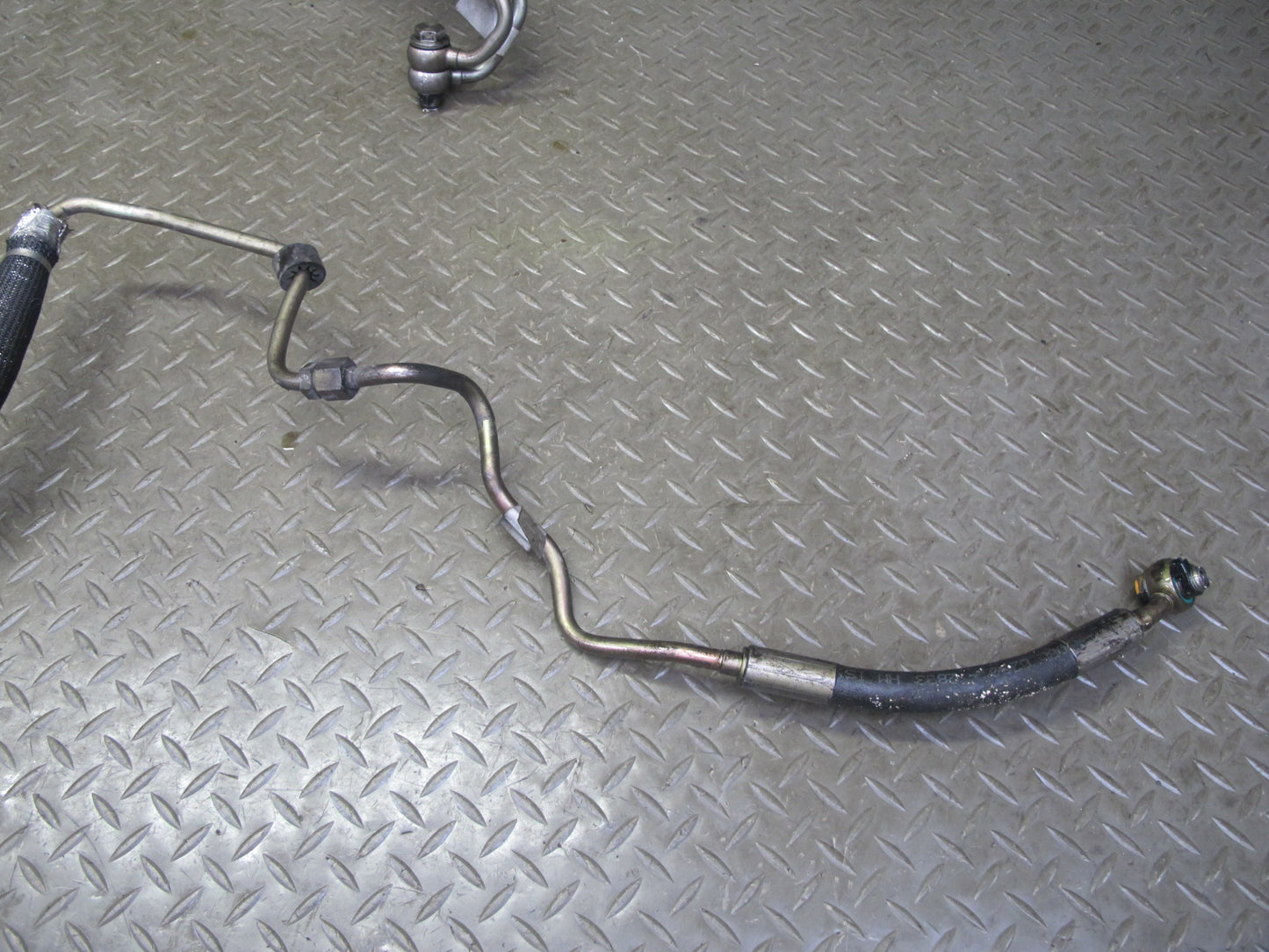 03-06 Mercedes R230 Sl-class ABC Hydraulic Suspension Hose Pipe Line OEM