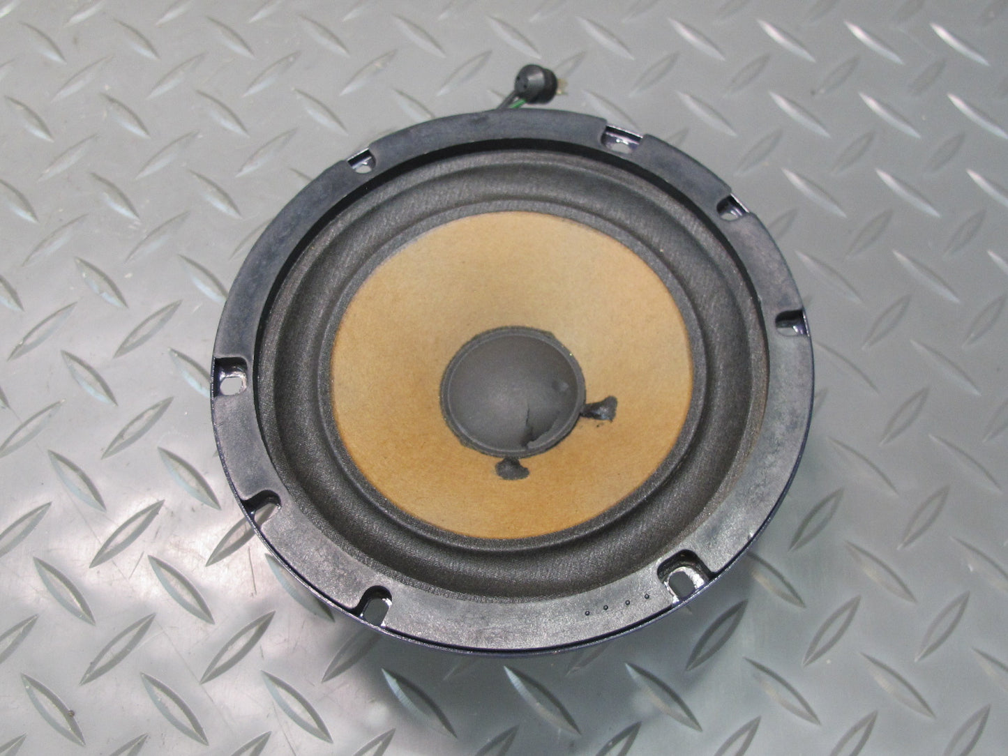 77-85 Mercedes W123 300D Set of 2 Sedan Rear Left & Right Deck Speaker OEM