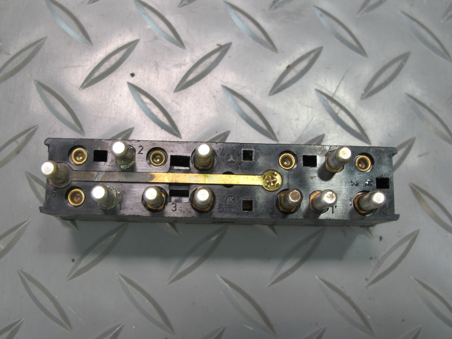 77-85 Mercedes 300D W123 Mirror Hazard Window Defrost Light ANT Switch Set OEM