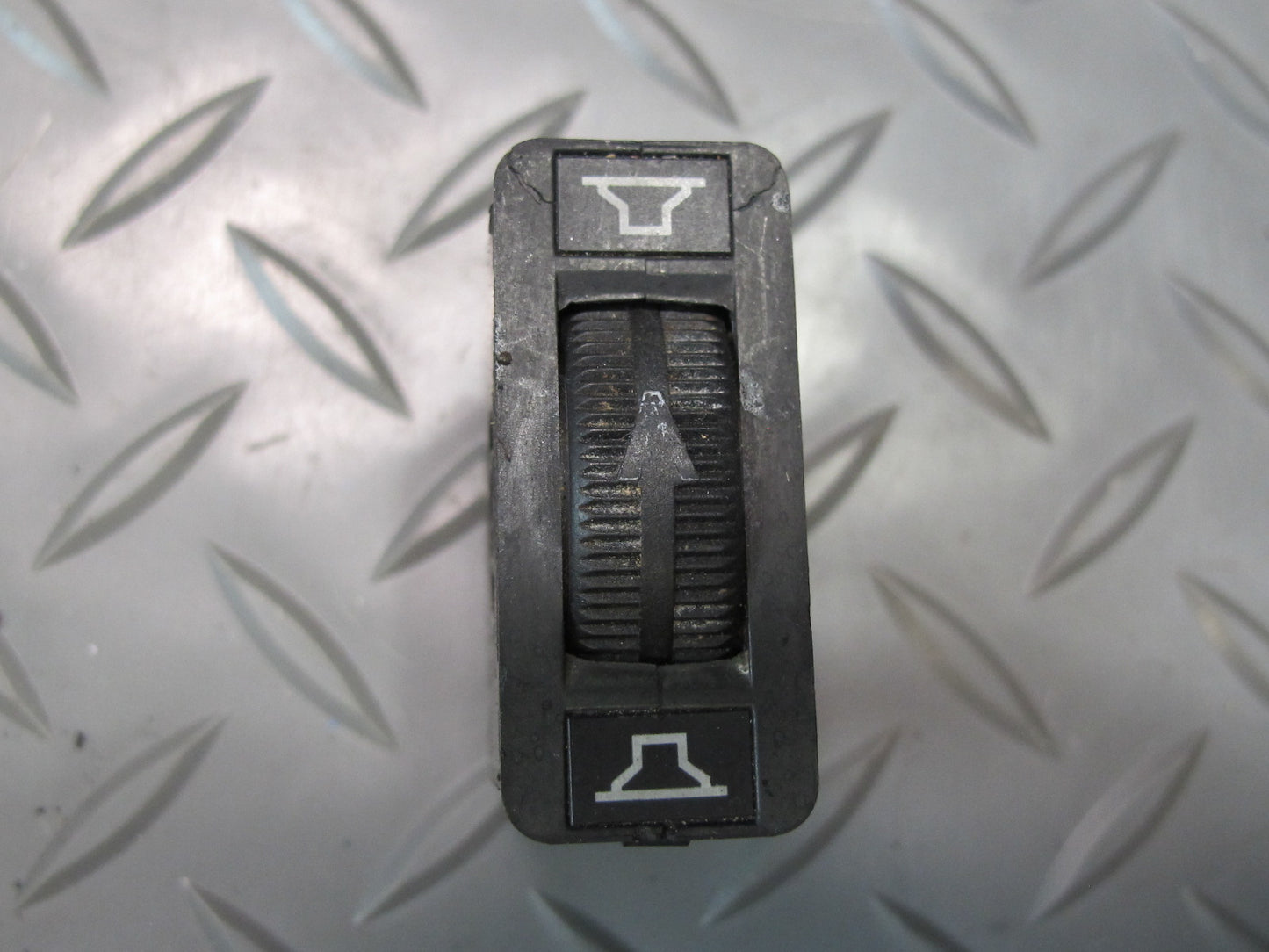 77-85 Mercedes 300D W123 Mirror Hazard Window Defrost Light ANT Switch Set OEM