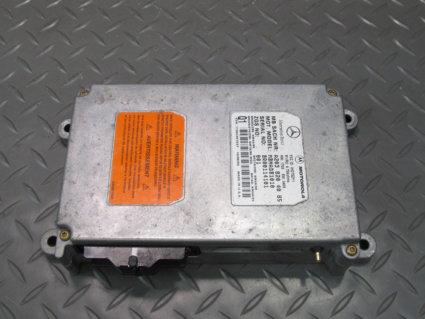 03-06 Mercedes R230 Sl-class Voice Command Control Module 2038204085 OEM