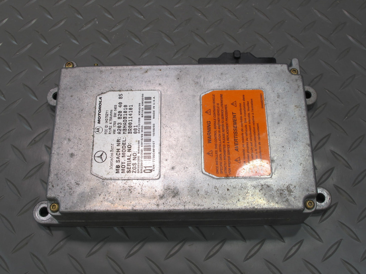 03-06 Mercedes R230 Sl-class Voice Command Control Module 2038204085 OEM