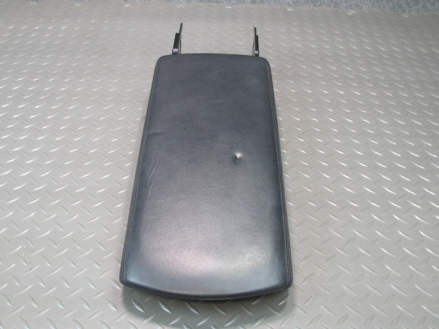 03-06 Mercedes R230 Center Console Leather Armrest Lid Cover OEM