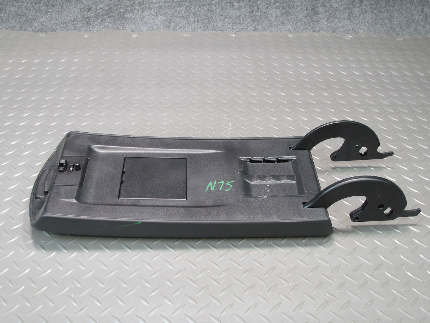 03-06 Mercedes R230 Center Console Leather Armrest Lid Cover OEM