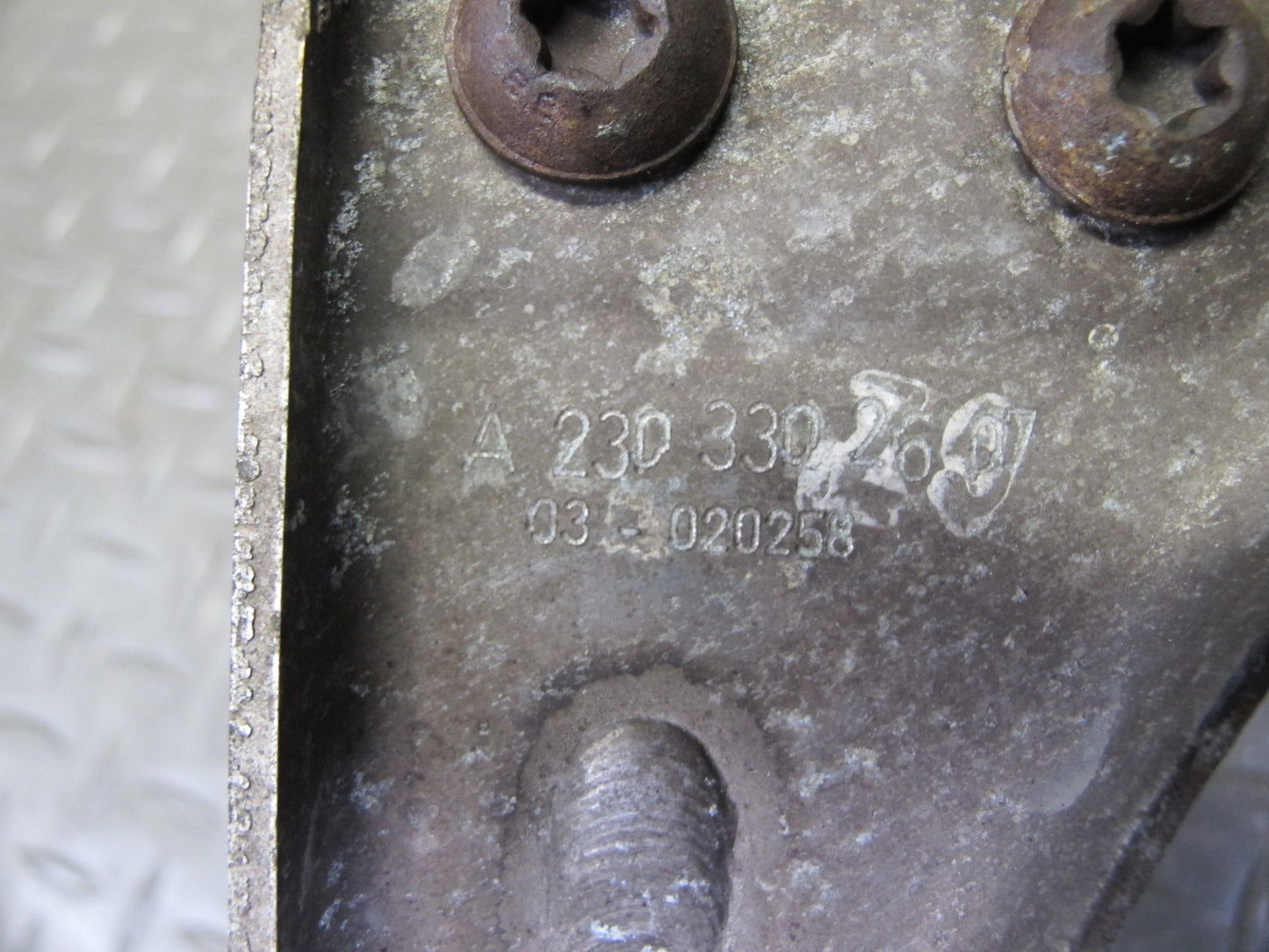 03-08 Mercedes R230 Sl-class Set of 3 Front Right Upper & Lower Control Arm OEM