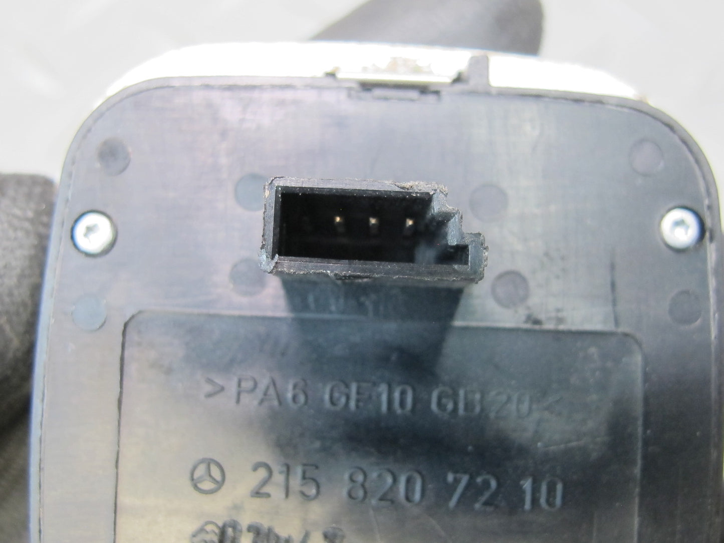 03-06 Mercedes R230 Sl-class Front Left or Right Seat Massage Control Switch OEM