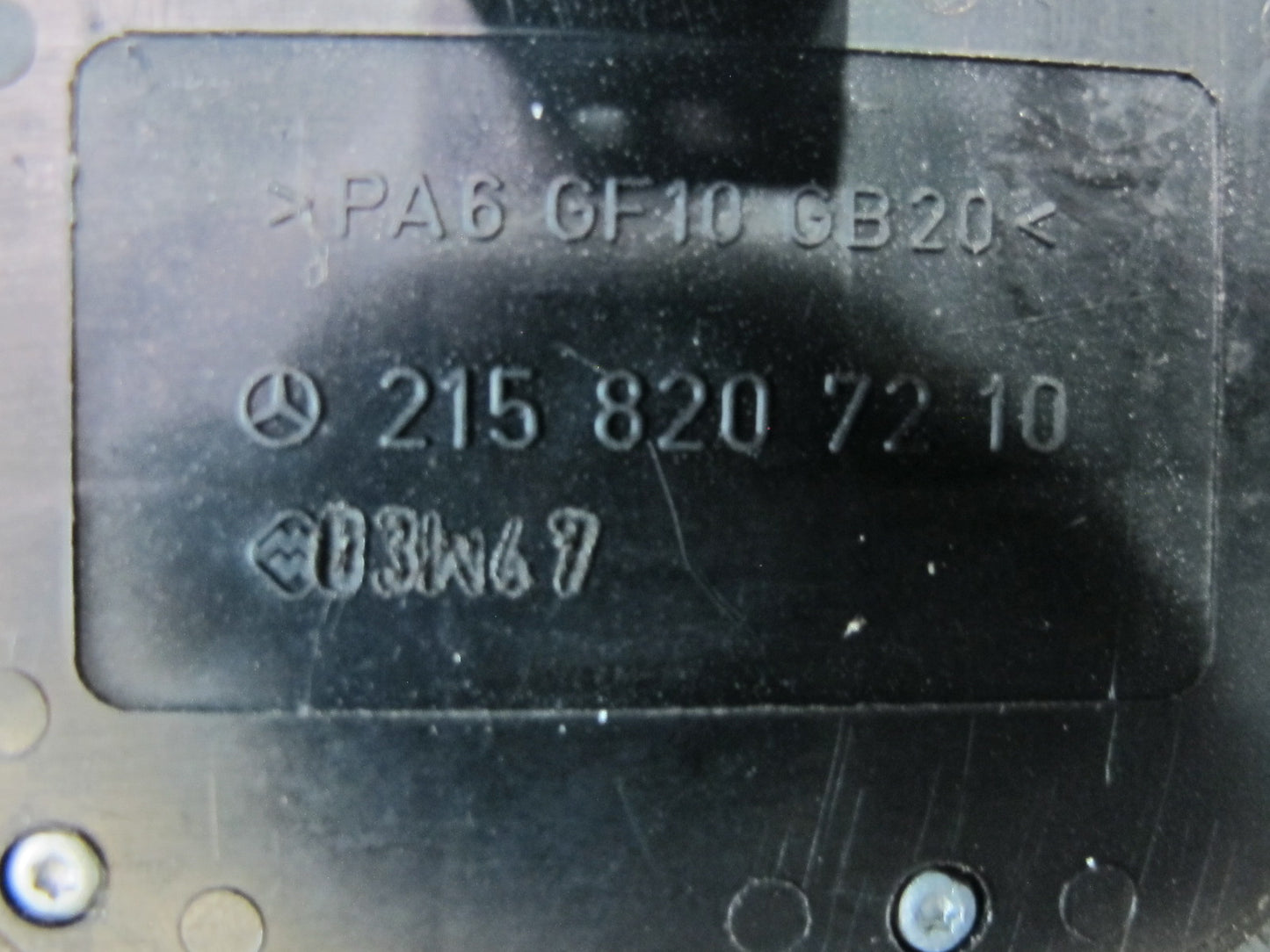 03-06 Mercedes R230 Sl-class Front Left or Right Seat Massage Control Switch OEM