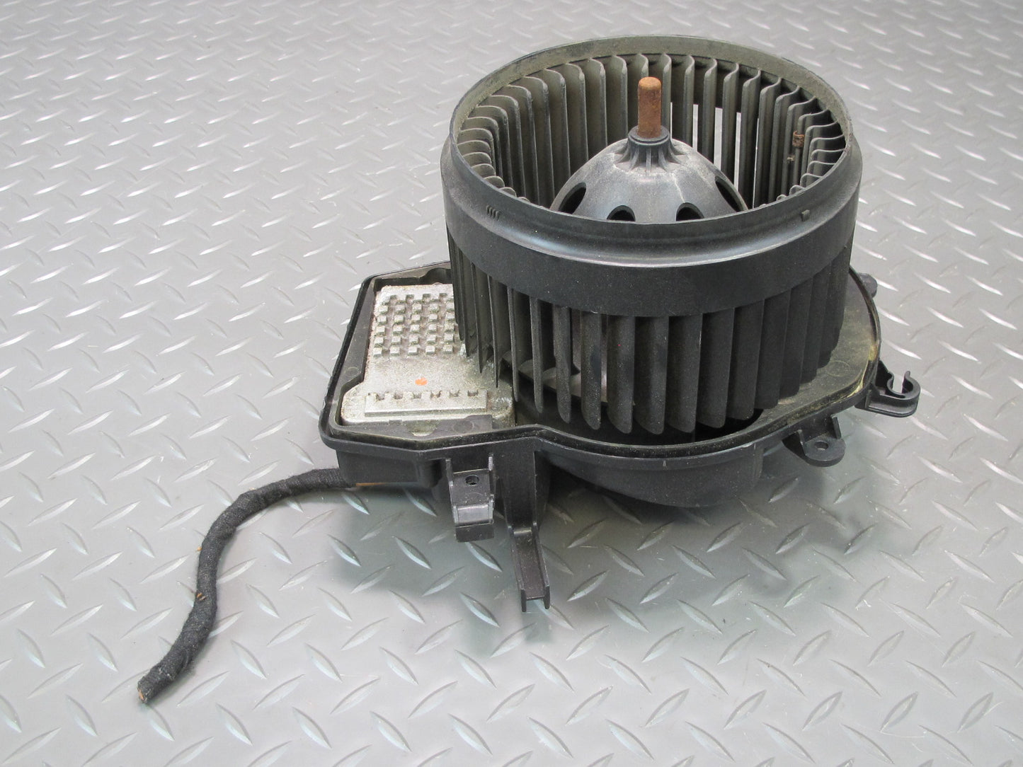 03-06 Mercedes R230 Sl-class A/C Heater Blower Motor Fan w Resistor OEM