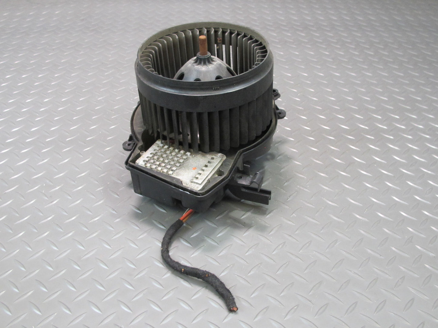 03-06 Mercedes R230 Sl-class A/C Heater Blower Motor Fan w Resistor OEM