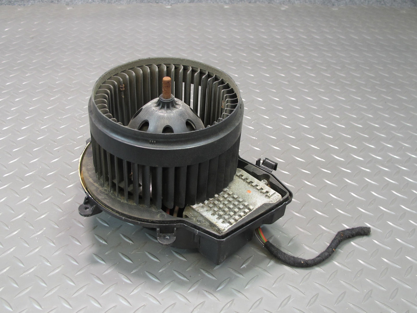 03-06 Mercedes R230 Sl-class A/C Heater Blower Motor Fan w Resistor OEM