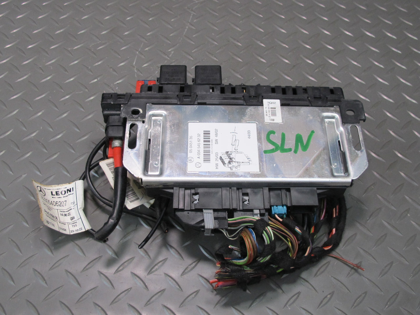 03-12 Mercedes R230 Sl-class Rear SAM Fuse Relay Box Module 0345456232 OEM