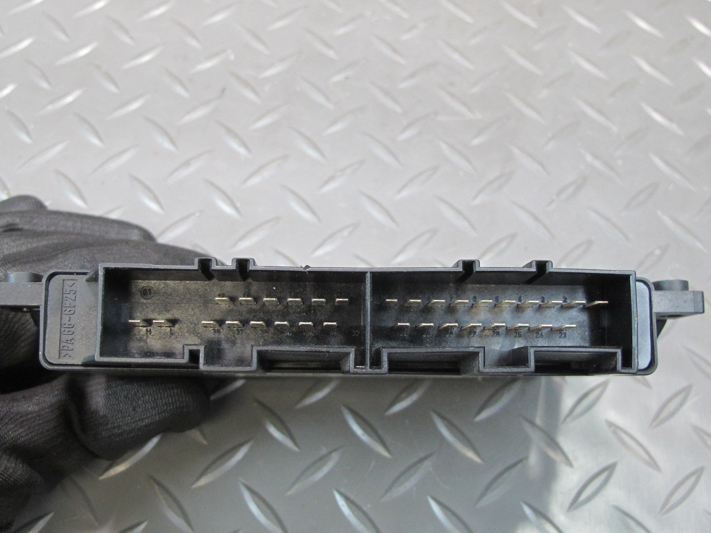 04-06 Mercedes R230 SL600 TCM Transmission Control Module Unit 0325454632 OEM