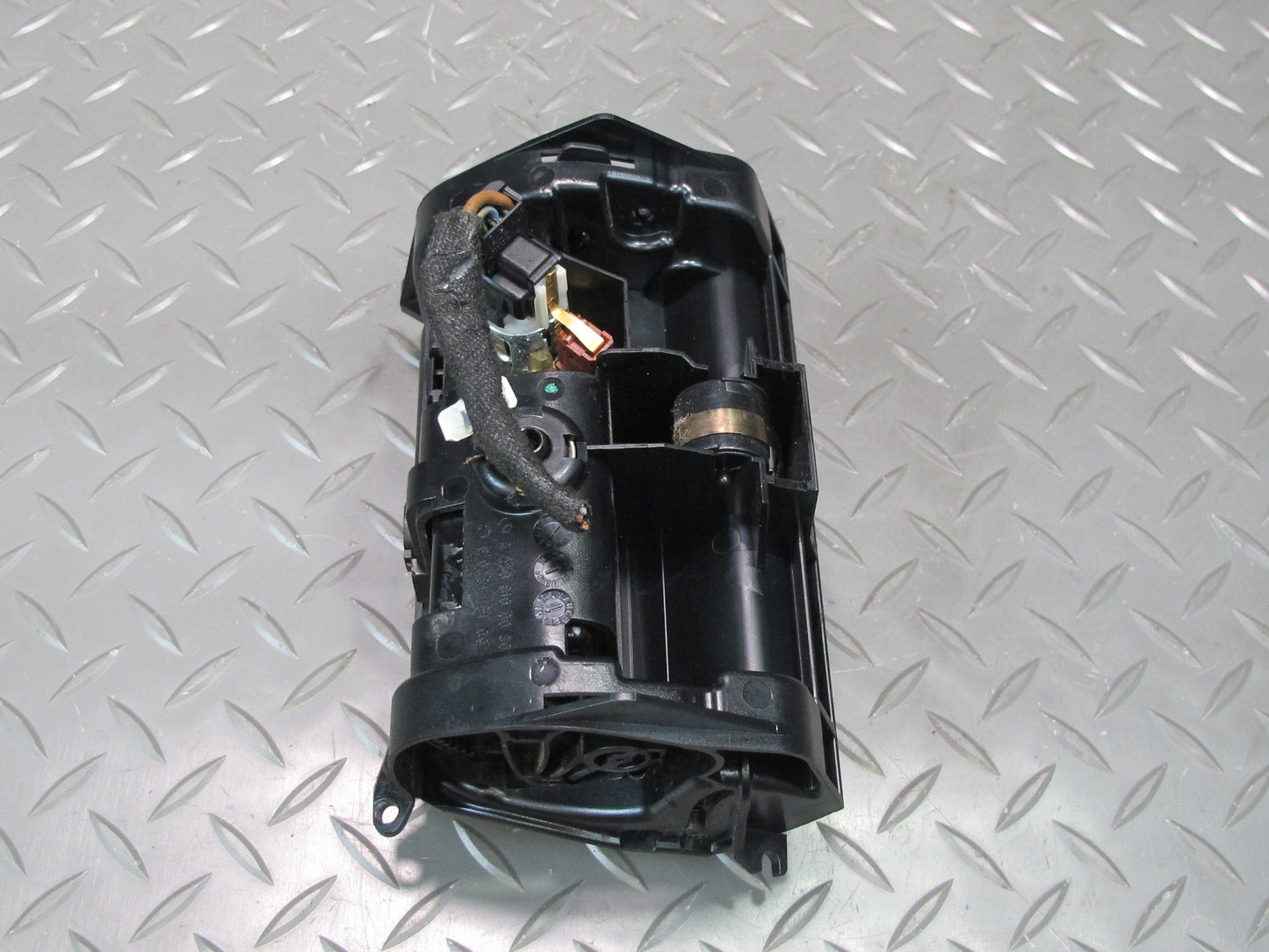 03-12 Mercedes R230 Sl-class Center Console Ash Tray 2308100030 OEM