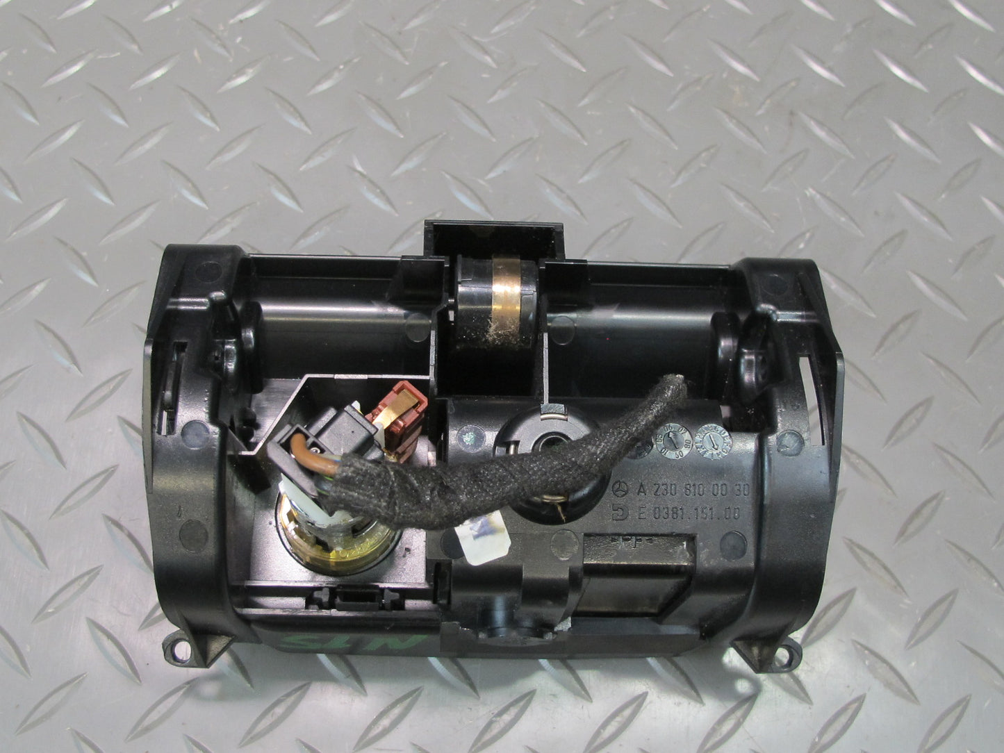 03-12 Mercedes R230 Sl-class Center Console Ash Tray 2308100030 OEM