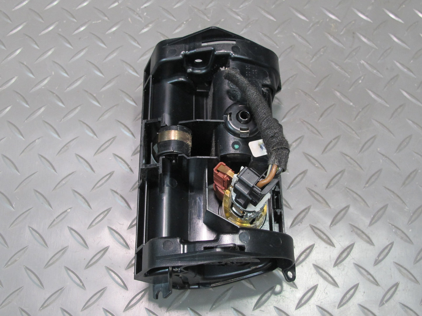 03-12 Mercedes R230 Sl-class Center Console Ash Tray 2308100030 OEM