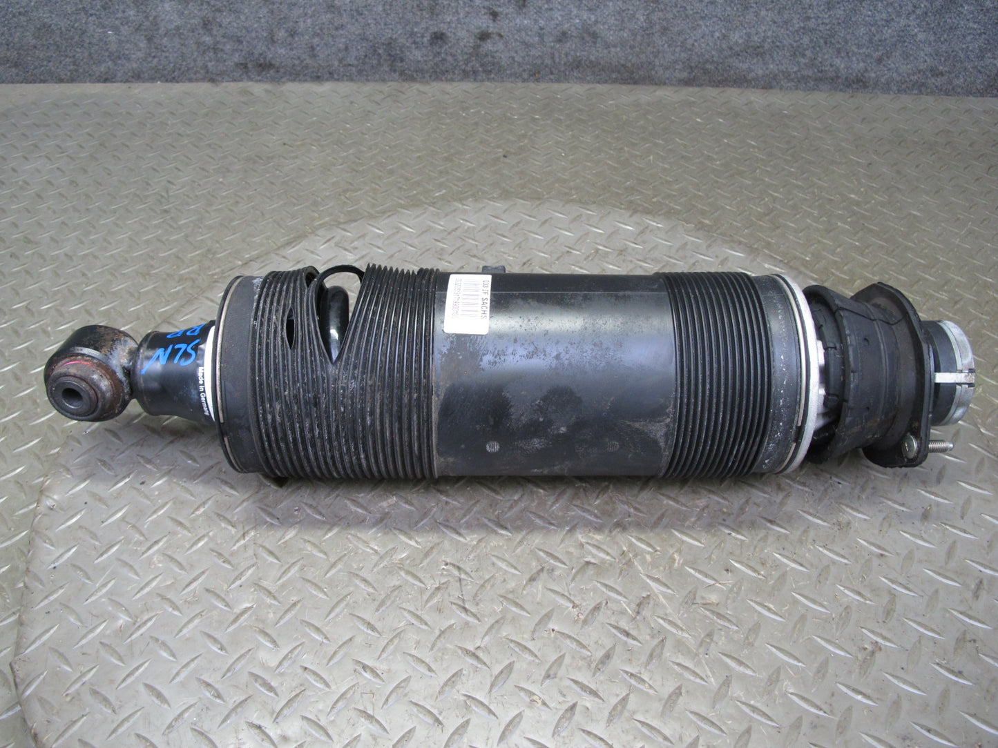 03-06 Mercedes R230 SL Rear Right ABC Hydraulic Strut Shock Absorber OEM