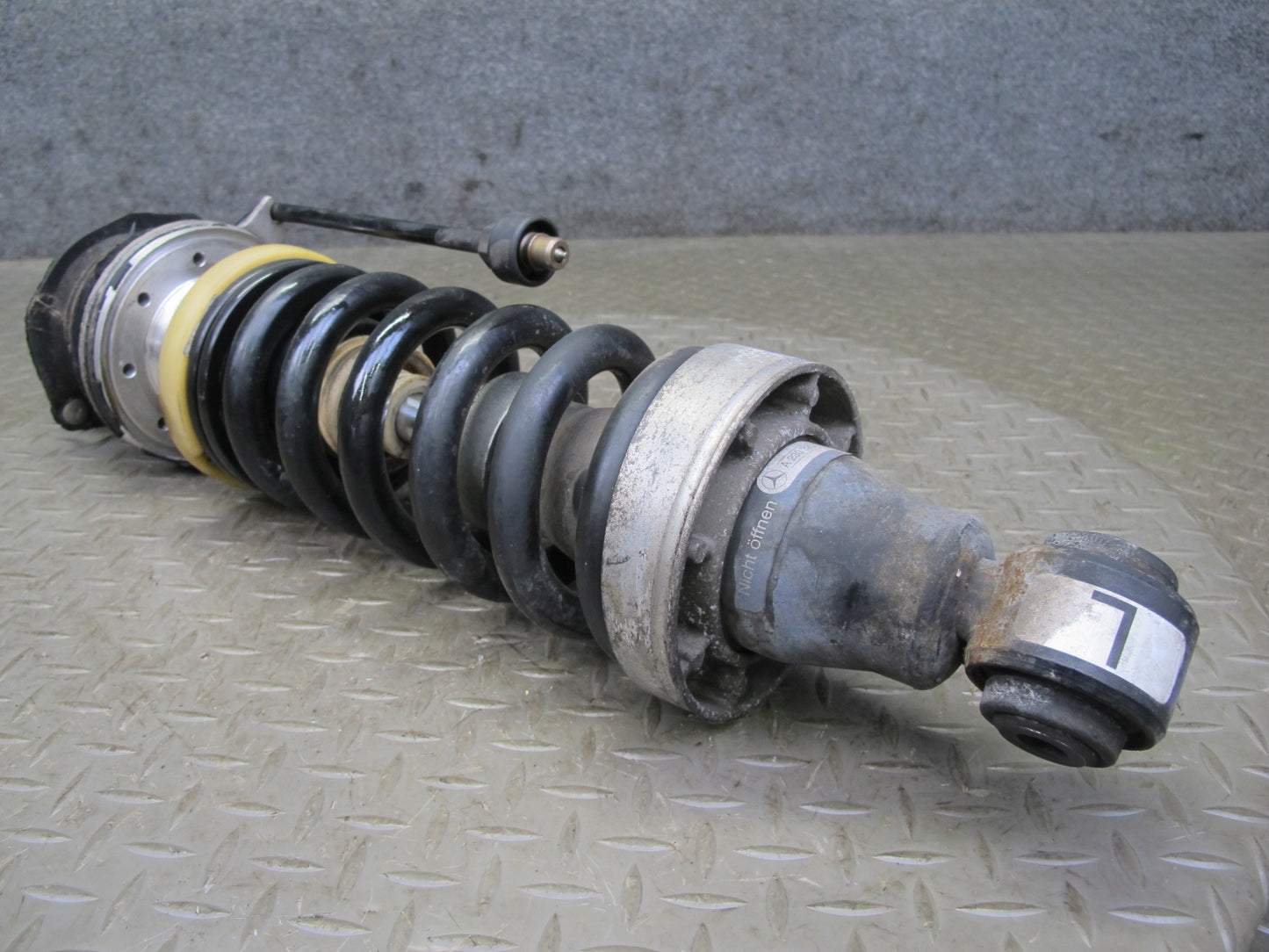 03-06 Mercedes R230 SL Rear Left ABC Hydraulic Strut Shock Absorber OEM