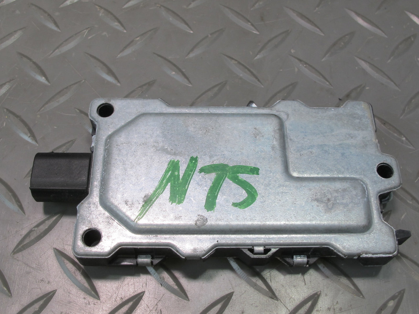 03-08 Mercedes R230 Sl-class Air Pollution  Quality Sensor Module 2118300472 OEM