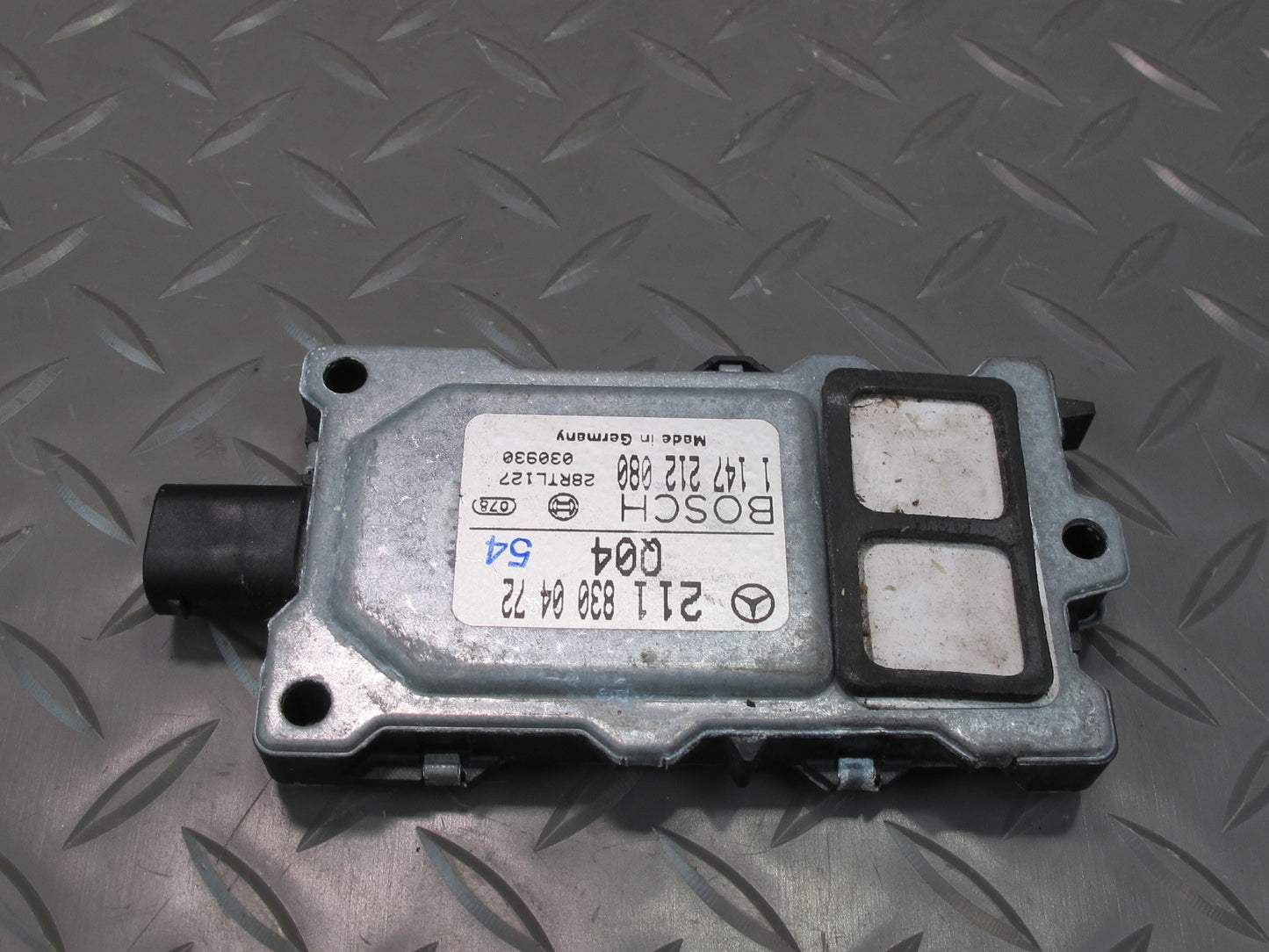 03-08 Mercedes R230 Sl-class Air Pollution  Quality Sensor Module 2118300472 OEM