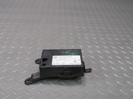 03-06 Mercedes R230 Sl-class Gateway Control Module 2204451900 OEM