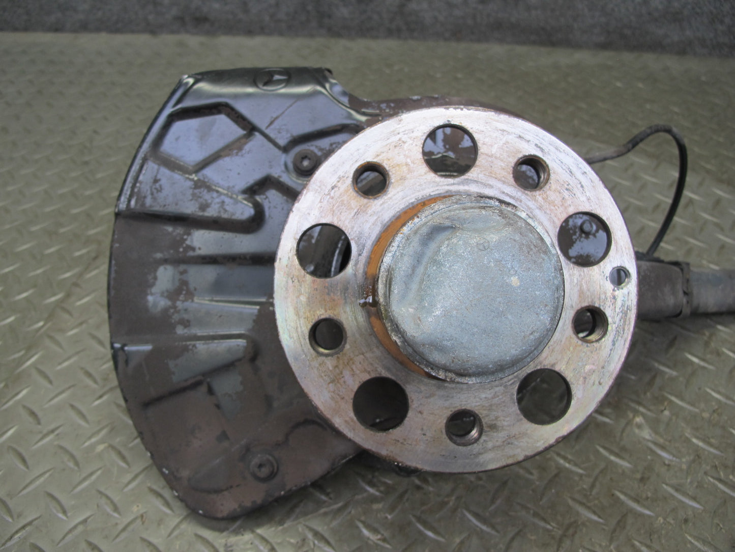 03-08 Mercedes R230 SL600 Front Left Spindle Knuckle Wheel Hub Bearing OEM