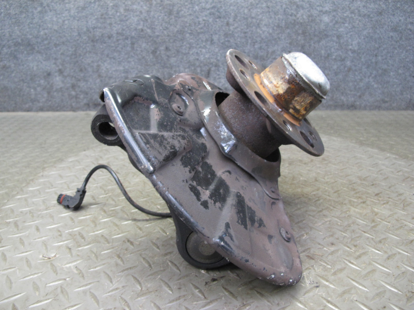 03-08 Mercedes R230 SL600 Front Left Spindle Knuckle Wheel Hub Bearing OEM