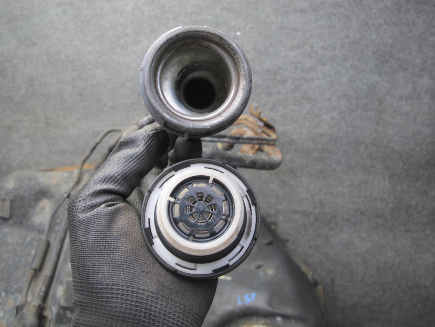 01-05 Lexus UCF30L LS430 Gas Fuel Tank Filler Neck Heat Shield Assembly 83k OEM