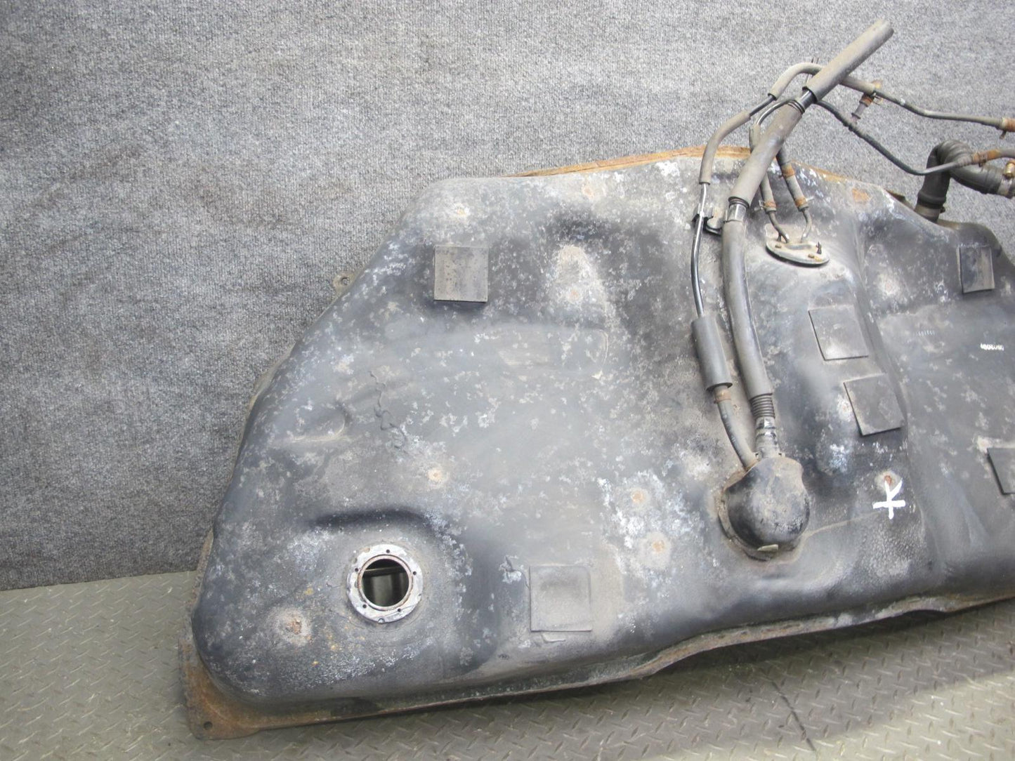 01-05 Lexus UCF30L LS430 Gas Fuel Tank Filler Neck Heat Shield Assembly 83k OEM