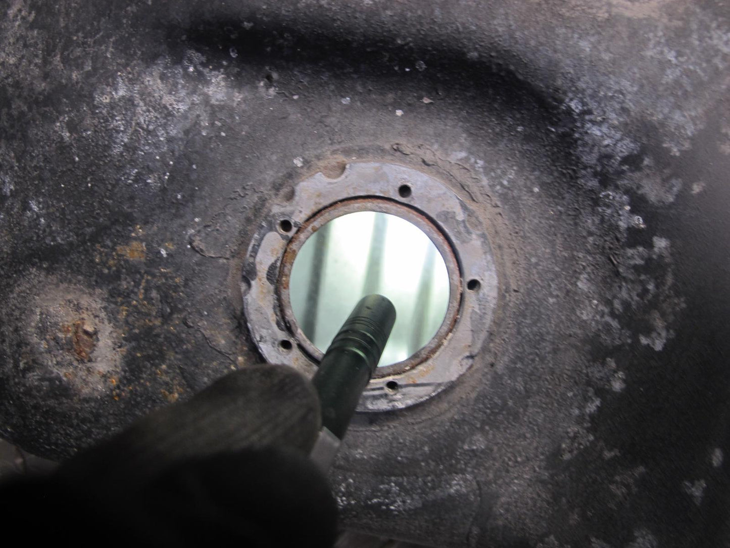 01-05 Lexus UCF30L LS430 Gas Fuel Tank Filler Neck Heat Shield Assembly 83k OEM