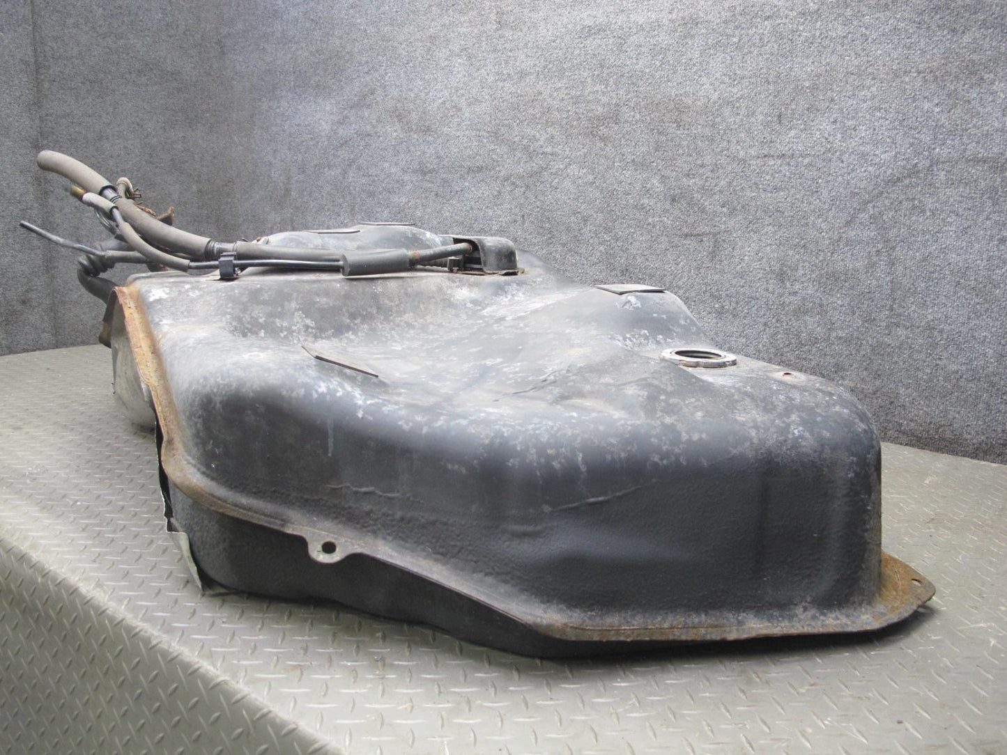 01-05 Lexus UCF30L LS430 Gas Fuel Tank Filler Neck Heat Shield Assembly 83k OEM