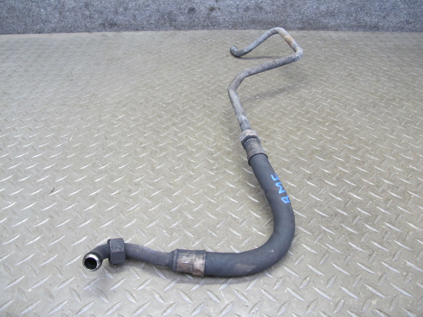 81-85 Mercedes W123 300D OM617 Set of 2 Engine Oil Cooler Hose Pipe Line OEM