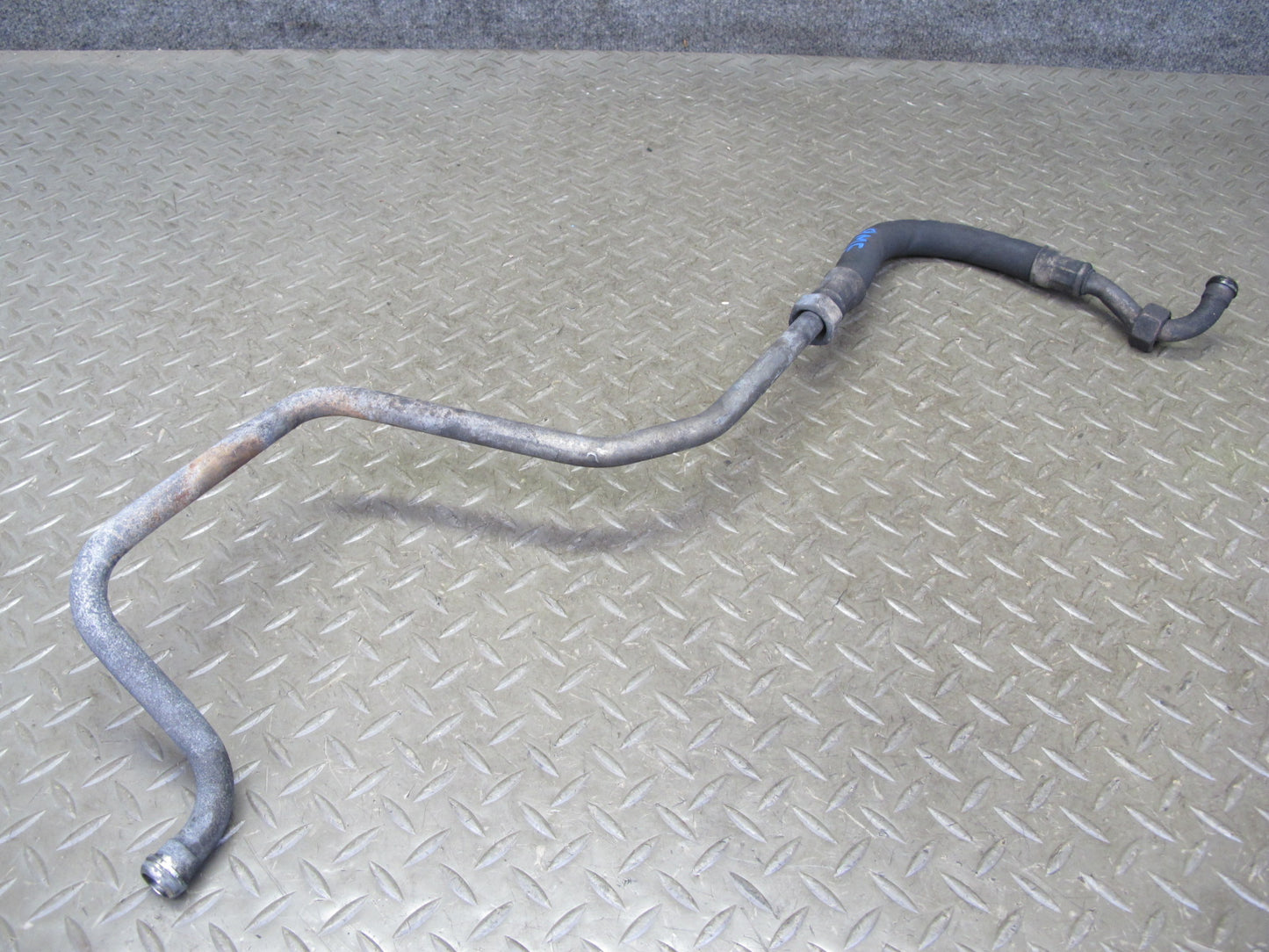 81-85 Mercedes W123 300D OM617 Set of 2 Engine Oil Cooler Hose Pipe Line OEM