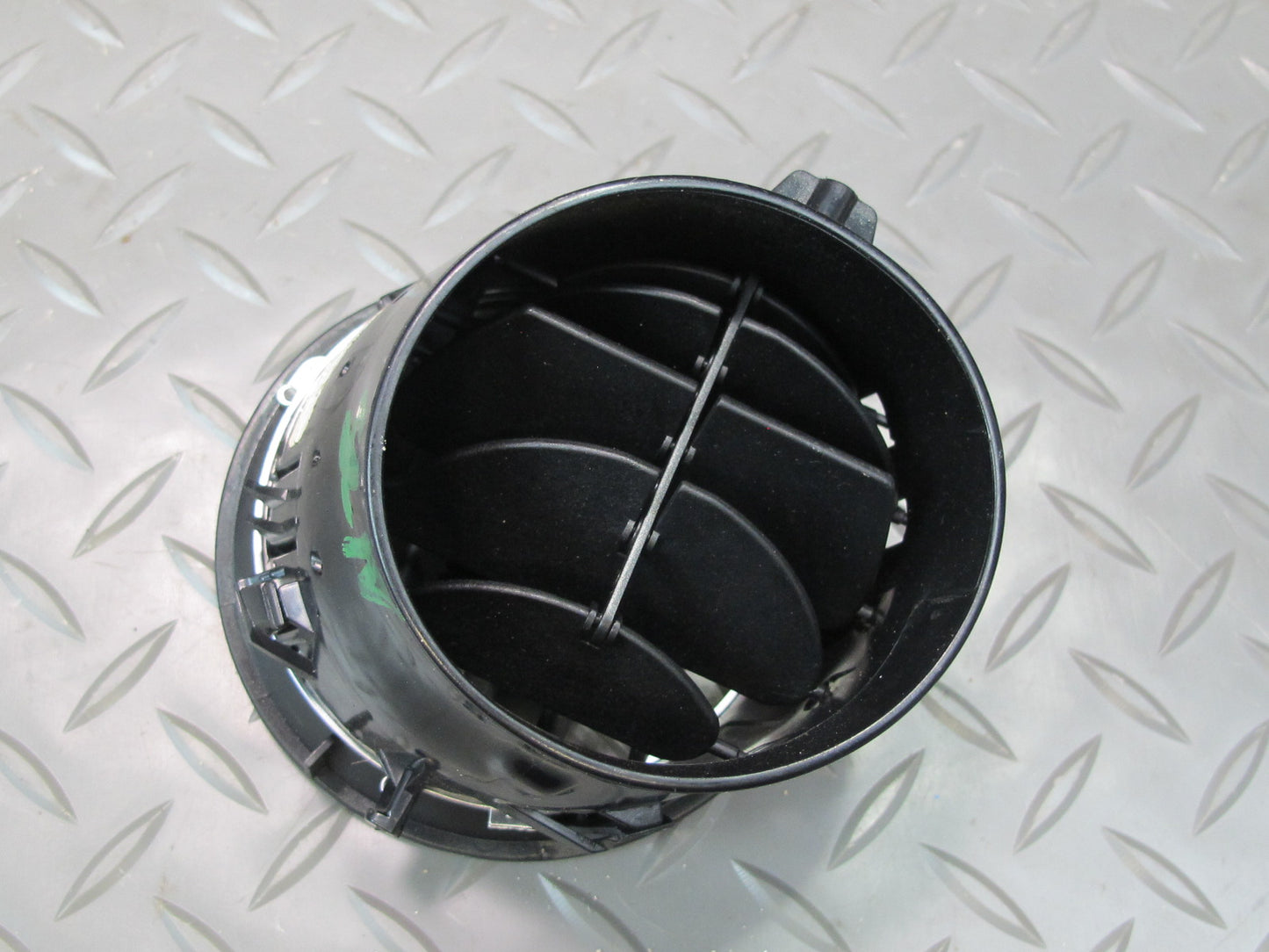 03-06 Mercedes R230 Sl-class Set of 2 Dash Front A/C Air Vent Grille OEM